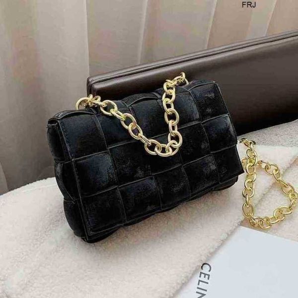 designer bottegas bags venetas cassettes handbags 2023 spring autumn home chain satchel woven pillow womens messenger versatile vel have log
designer bottegas bags venetas cassettes handbags 2023 spring autumn home chain satchel woven pillow womens messenger versatile vel have log