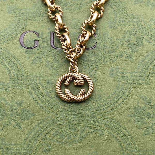 80% off designer jewelry bracelet necklace ring family / chain bracelet simple couple style high-end quality, Black
80% off designer jewelry bracelet necklace ring family / chain bracelet simple couple style high-end quality, Black