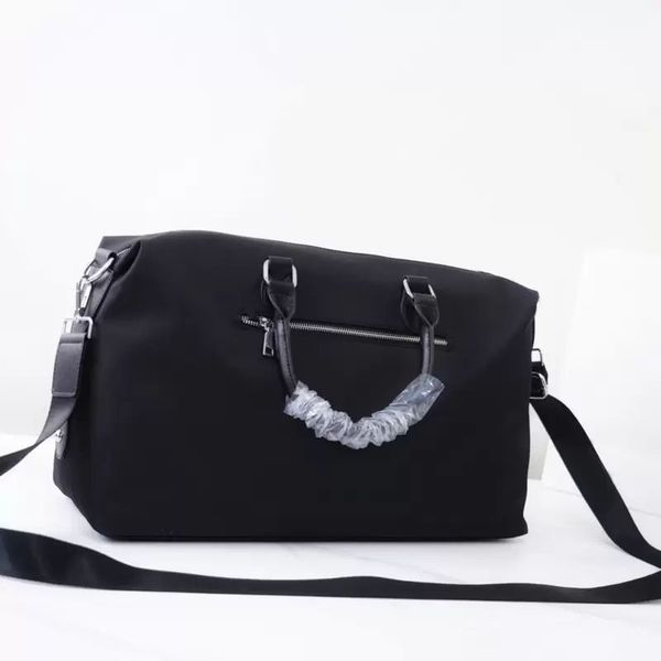 2023 shoulder bags luxury tote bag designer handbags high-quality high-capacity various styles different colors fashion brand genuine leathe, Black;red
2023 shoulder bags luxury tote bag designer handbags high-quality high-capacity various styles different colors fashion brand genuine leathe, Black;red