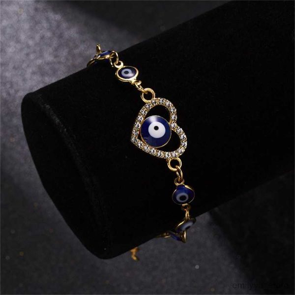 charm bracelets new fashion crystal heart blue eye bracelets for women adjustable charm bracelets trendy lucky prayer jewelry, Golden;silver
charm bracelets new fashion crystal heart blue eye bracelets for women adjustable charm bracelets trendy lucky prayer jewelry, Golden;silver