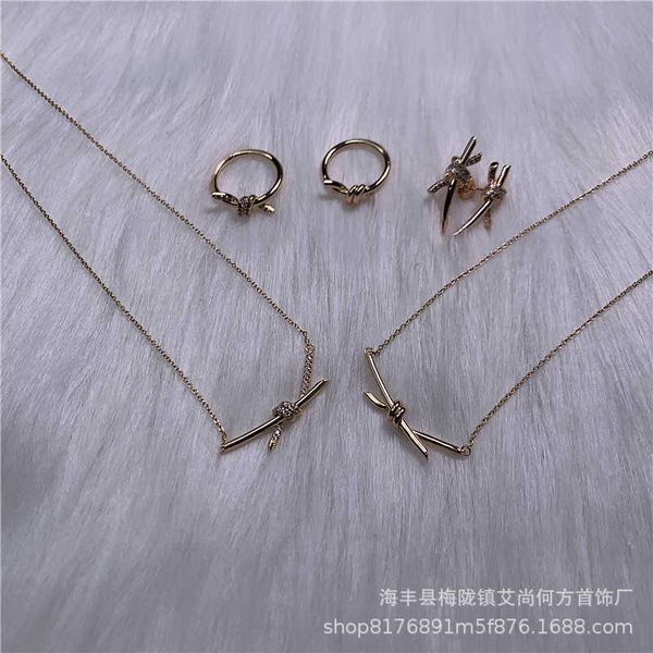 internet celebrity tiffayffay valley ailing bow necklace women's s925 geometric collar chain fashion high level, Black
internet celebrity tiffayffay valley ailing bow necklace women's s925 geometric collar chain fashion high level, Black