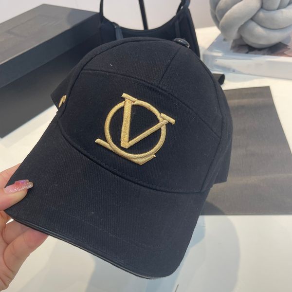 hat designer hats baseball cap letters solid color design cap sports fashion payments temperament versatile baseball cap very good, Blue;gray
hat designer hats baseball cap letters solid color design cap sports fashion payments temperament versatile baseball cap very good, Blue;gray