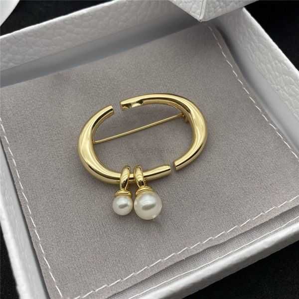 fashion designer brooch for women luxury gold jewelry ladies dress accessory pins womens pearl brooches brand breastpin leency brosche 65nx8, Gray
fashion designer brooch for women luxury gold jewelry ladies dress accessory pins womens pearl brooches brand breastpin leency brosche 65nx8, Gray