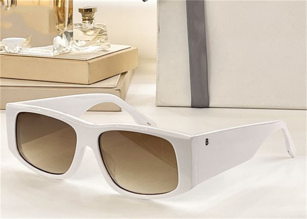 Retro Brand Designer Sunglasses Women Womens Designers Eyeglasses for Men Cat Eye Fluorescent Letter Wide Legs Design Come with Original Case
Retro Brand Designer Sunglasses Women Womens Designers Eyeglasses for Men Cat Eye Fluorescent Letter Wide Legs Design Come with Original Case