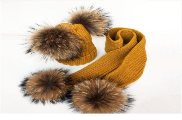 2020 parentchild caps cute baby pompom winter hat scarf sets real natural fur ball caps mother kids warm knitted hats qylsvn2363561924175
2020 parentchild caps cute baby pompom winter hat scarf sets real natural fur ball caps mother kids warm knitted hats qylsvn2363561924175