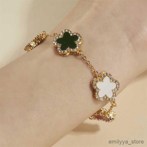 charm bracelets elegant plum blossom bracelet chain bracelets for women charm jewelry exquisite gifts wedding party fashion, Golden;silver
charm bracelets elegant plum blossom bracelet chain bracelets for women charm jewelry exquisite gifts wedding party fashion, Golden;silver