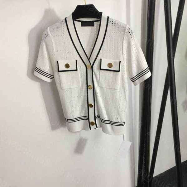 23ss womens designer clothing womens knits b letter single breasted hollowed out knitted v-neck short sleeve cardigan womens clothes a1, White
23ss womens designer clothing womens knits b letter single breasted hollowed out knitted v-neck short sleeve cardigan womens clothes a1, White