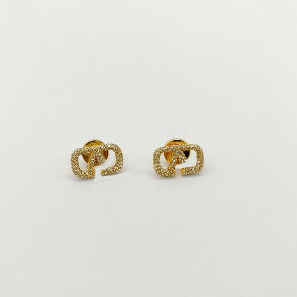 2023 luxury quality charm stud earring with diamond in rectangle shape 18k gold plated have stamp ps7974a, Golden
2023 luxury quality charm stud earring with diamond in rectangle shape 18k gold plated have stamp ps7974a, Golden