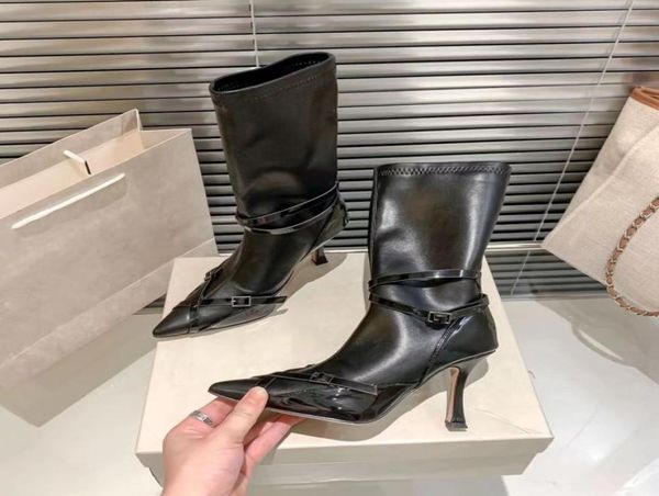 2022 winter new pointed head belt buckle elastic boots vintage patchwork lacquer leather medium high heel boots children7308864, Black
2022 winter new pointed head belt buckle elastic boots vintage patchwork lacquer leather medium high heel boots children7308864, Black