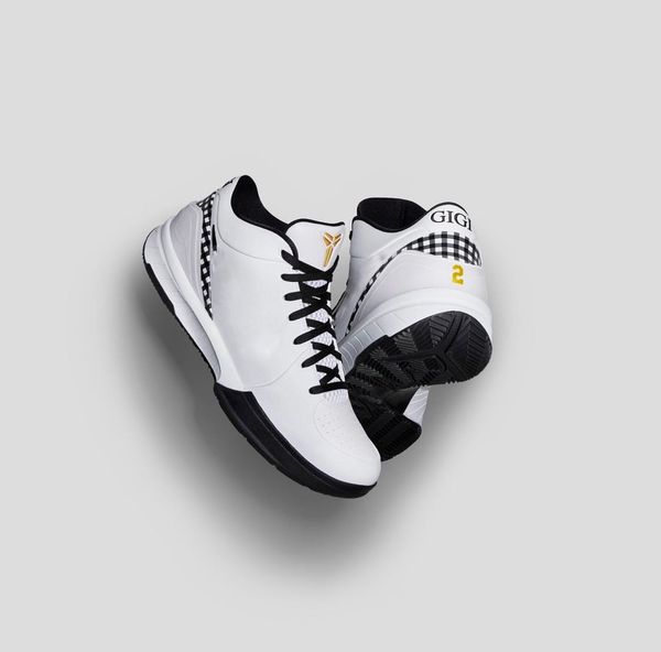 authentic 4 protro mambacita 6 sweet 16 shoes gigi black white metallic gold grinch mamba bruce lee alternate chaos big stage man outdoor sp
authentic 4 protro mambacita 6 sweet 16 shoes gigi black white metallic gold grinch mamba bruce lee alternate chaos big stage man outdoor sp