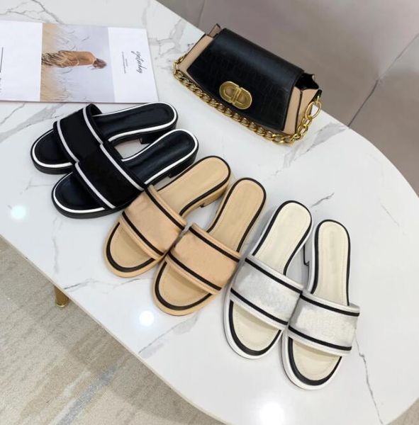 luxury designer women slippers embroidered letter sandals colored metal leather slips leather sandals summer vacation beach roman slippers, Black
luxury designer women slippers embroidered letter sandals colored metal leather slips leather sandals summer vacation beach roman slippers, Black