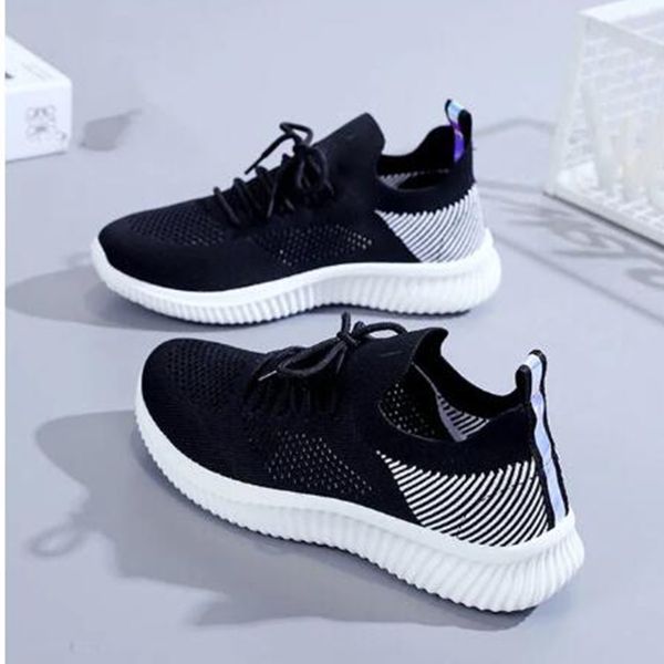 women casual sneakers running shoes summer mesh breathable soft sole black blue shoes all-match tenis shoes mesh outdoor shoes
women casual sneakers running shoes summer mesh breathable soft sole black blue shoes all-match tenis shoes mesh outdoor shoes