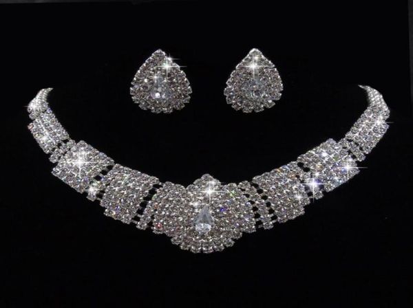 luxury crystal bridal wedding jewelry set shinning crystal rhinestone stud earrings necklace set for girls women party jewelry gif7462631, Slivery;golden
luxury crystal bridal wedding jewelry set shinning crystal rhinestone stud earrings necklace set for girls women party jewelry gif7462631, Slivery;golden