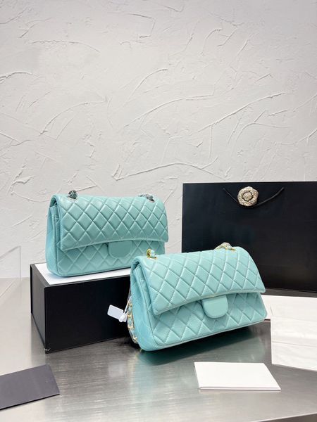 luxury shoulder bags classic cf series diamond lambskin quilted flap handbags golden/silver metal hardware chain bag fashion crossbody bag w
luxury shoulder bags classic cf series diamond lambskin quilted flap handbags golden/silver metal hardware chain bag fashion crossbody bag w