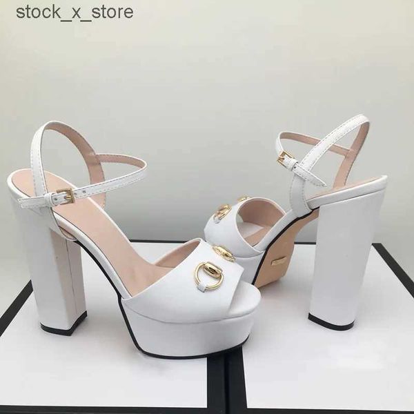 patent ggsgg wrap high heeled heeled platform sandals leather for ankle womens shoe classics buckle luxury designers heels 130mm thick heel, Black
patent ggsgg wrap high heeled heeled platform sandals leather for ankle womens shoe classics buckle luxury designers heels 130mm thick heel, Black