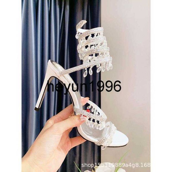 2021 early spring new crystal flower silk satin fine heel sheepskin rhinestone pointed high-heeled women's wedding shoes, Black
2021 early spring new crystal flower silk satin fine heel sheepskin rhinestone pointed high-heeled women's wedding shoes, Black