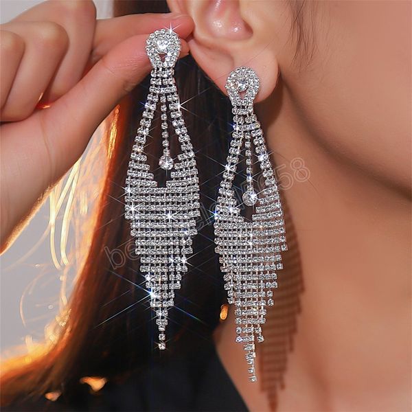 trendy metal rhinestone geometric tassels dangle earrings wedding party creative jewelry women's elegant accessories gift, Silver
trendy metal rhinestone geometric tassels dangle earrings wedding party creative jewelry women's elegant accessories gift, Silver