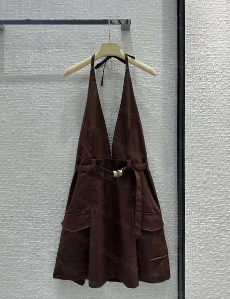 23ss women dress womens designer clothing summer dresses vintage metal buckle belt deep v-neck backless strapless dress womens clothing, Black;gray
23ss women dress womens designer clothing summer dresses vintage metal buckle belt deep v-neck backless strapless dress womens clothing, Black;gray