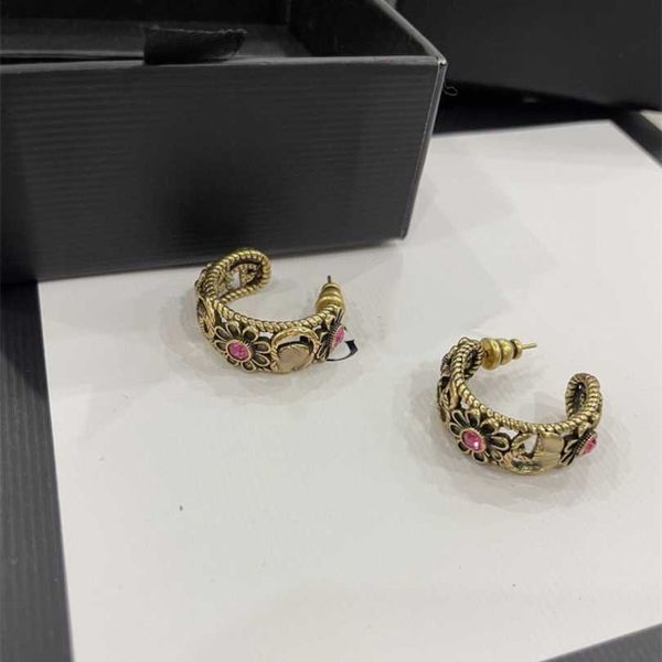 new 2023 designer jewelry bracelet necklace ring chrysanthemum doubles net red temperament women's earrings, Golden
new 2023 designer jewelry bracelet necklace ring chrysanthemum doubles net red temperament women's earrings, Golden