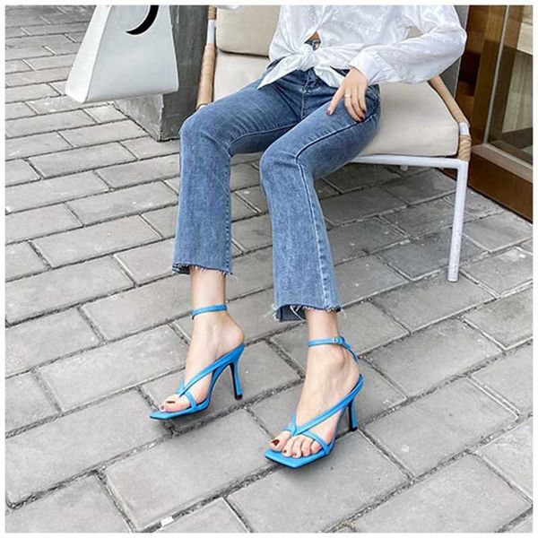 woman sandals gladiator high heels sandal shoes fashion brand strap flip flops thin heel pumps square toe 230511, Black
woman sandals gladiator high heels sandal shoes fashion brand strap flip flops thin heel pumps square toe 230511, Black
