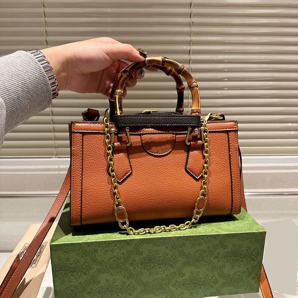 designer shoulder bag women's bag fashion crossbody designer women's handbag latest handbag genuine leather bamboo bag
designer shoulder bag women's bag fashion crossbody designer women's handbag latest handbag genuine leather bamboo bag