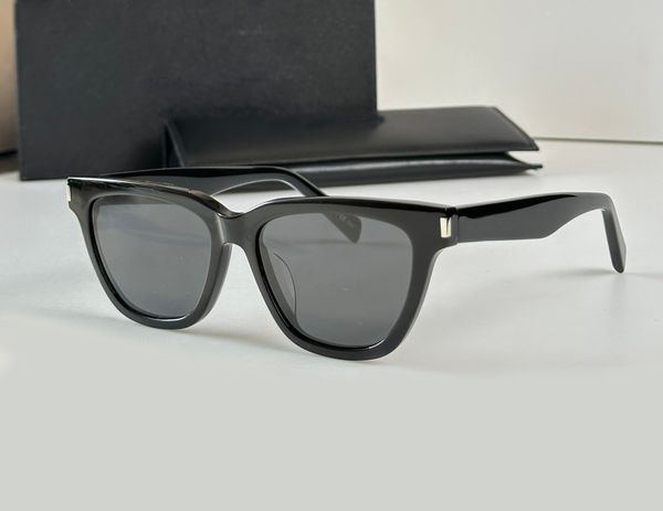 462 black/grey cat eye sunglasses women summer fashion sunglasses sunnies gafas de sol sonnenbrille shades uv400 eyewear with box, White;black
462 black/grey cat eye sunglasses women summer fashion sunglasses sunnies gafas de sol sonnenbrille shades uv400 eyewear with box, White;black