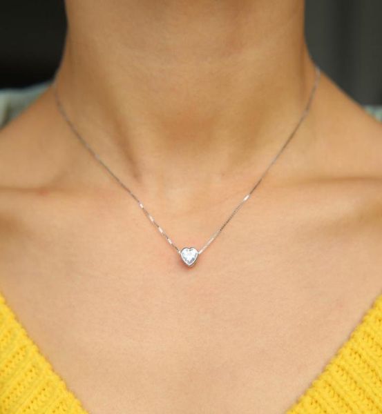 100 925 sterling silver classic single stone simple design valentines gift silver heart cz bead sparking lover necklace2739781
100 925 sterling silver classic single stone simple design valentines gift silver heart cz bead sparking lover necklace2739781