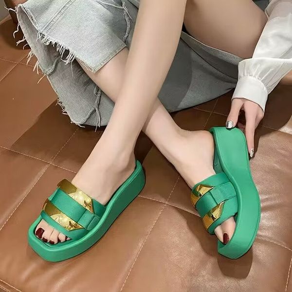 summer platform slippers large size 35-43 women's outdoor fashion all-match comfortable casual sandals, Black
summer platform slippers large size 35-43 women's outdoor fashion all-match comfortable casual sandals, Black