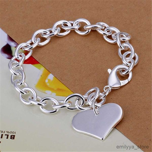 charm bracelets 925 new listing high-quality silver-color beautiful heart-shaped charm bracelet women jewelry valentine's day gift, Golden;silver
charm bracelets 925 new listing high-quality silver-color beautiful heart-shaped charm bracelet women jewelry valentine's day gift, Golden;silver