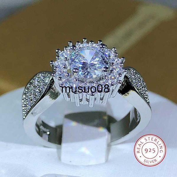 band rings classic many prong main white zircon ring 925 silver for ladies party cookic party jewelry gift j230602
band rings classic many prong main white zircon ring 925 silver for ladies party cookic party jewelry gift j230602