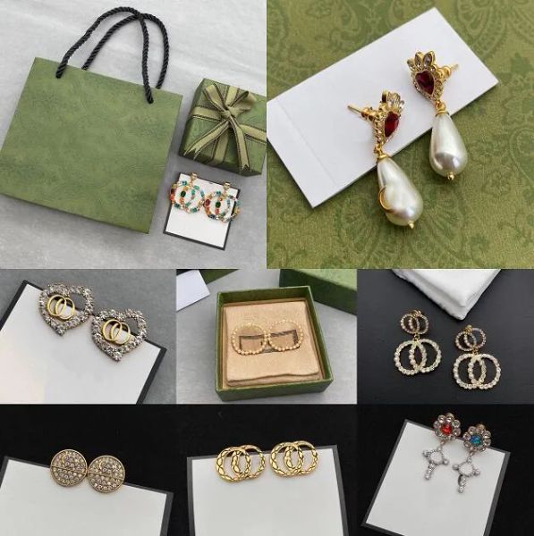 2023 luxury brand designers women 18k gold plated letters stud geometric famous ladies round crystal rhinestone pearl ggities earring weddin, Golden;silver
2023 luxury brand designers women 18k gold plated letters stud geometric famous ladies round crystal rhinestone pearl ggities earring weddin, Golden;silver