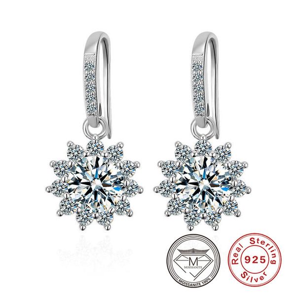 925 sterling silver sunflower stud earrings for women luxury moissanite earring imitation diamond ear studs jewelry, Golden;silver
925 sterling silver sunflower stud earrings for women luxury moissanite earring imitation diamond ear studs jewelry, Golden;silver
