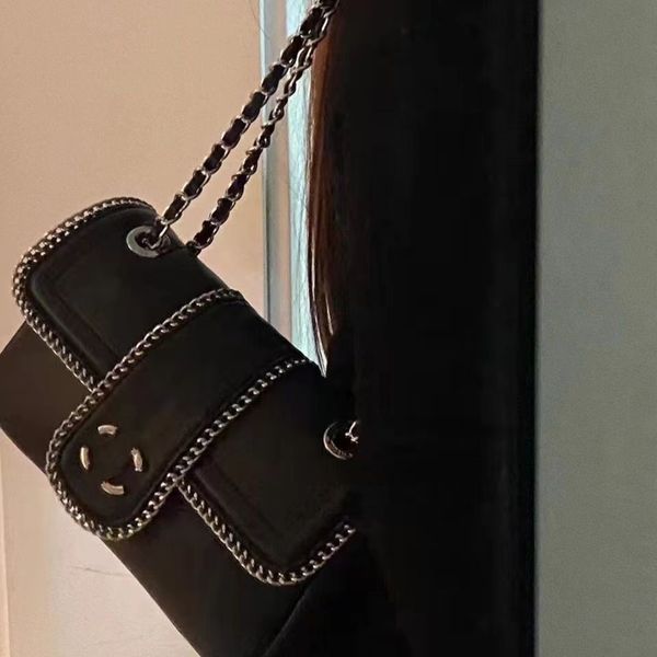 2023 designer fashion chain handbag single shoulder crossbody bag seiko detailed to make you love manufacturers direct sales
2023 designer fashion chain handbag single shoulder crossbody bag seiko detailed to make you love manufacturers direct sales