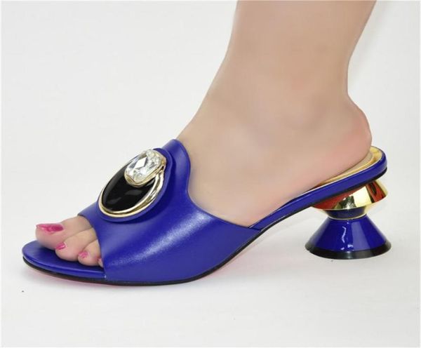 decorated and rhinestone summer high heeled arrival lady sandals with shoes for women italian wedding slippers 2021 light dress9624509, Black
decorated and rhinestone summer high heeled arrival lady sandals with shoes for women italian wedding slippers 2021 light dress9624509, Black