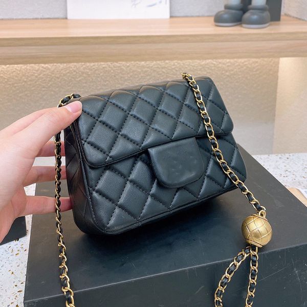 ladies desiger cross body shoulder mini bags classic flap quilted sqaure purse crush pearl gold ball metal hardware outdoor saoche clutch wo
ladies desiger cross body shoulder mini bags classic flap quilted sqaure purse crush pearl gold ball metal hardware outdoor saoche clutch wo