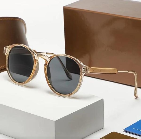wholesale fashion designer sunglasses for men women luxury sunglasses pc frame sun glasses classic adumbral eyewear accessories lunettes de, White;black
wholesale fashion designer sunglasses for men women luxury sunglasses pc frame sun glasses classic adumbral eyewear accessories lunettes de, White;black