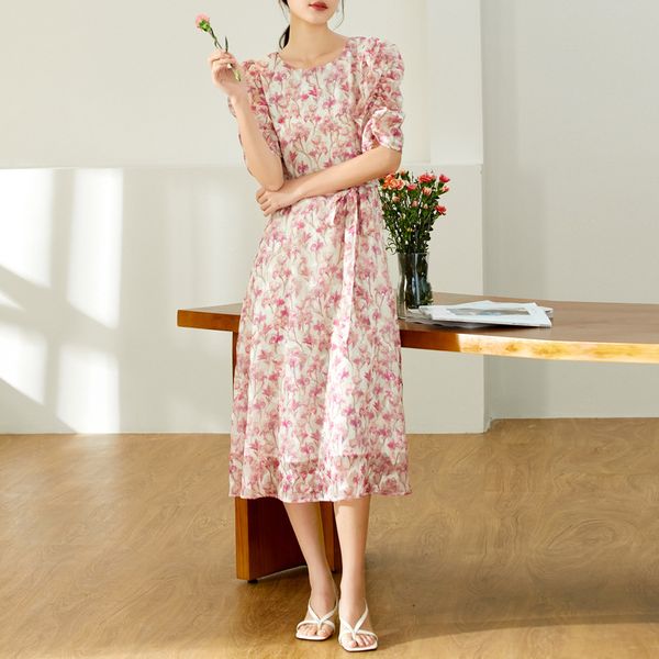 sweet fragmented chiffon dress 2023 summer new high waist lace up short sleeve a-line midlength dress, Black;gray
sweet fragmented chiffon dress 2023 summer new high waist lace up short sleeve a-line midlength dress, Black;gray
