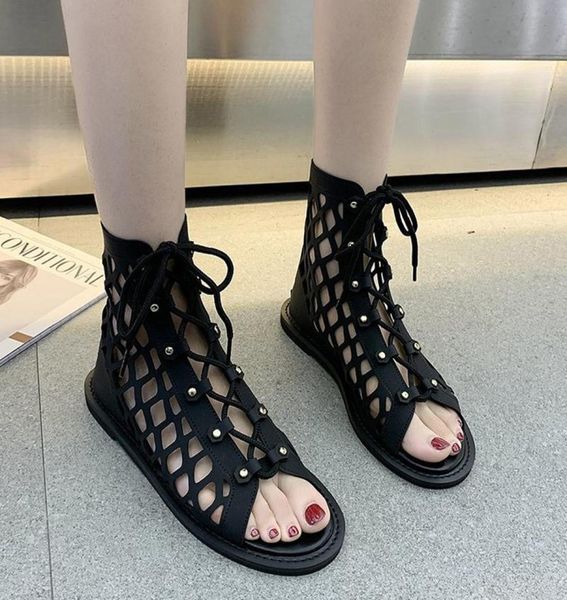 rimocy rome style hollow out summer ankle boots for women 2021 cross strap peep toe sandals woman flat heels gladiator shoes2484611, Black
rimocy rome style hollow out summer ankle boots for women 2021 cross strap peep toe sandals woman flat heels gladiator shoes2484611, Black