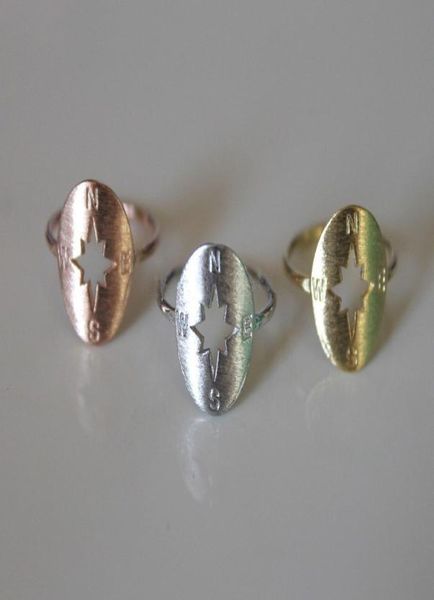 trendy compass rings zinc alloy material original women men couple ring in gold silver rose three color optional9771752, Golden;silver
trendy compass rings zinc alloy material original women men couple ring in gold silver rose three color optional9771752, Golden;silver