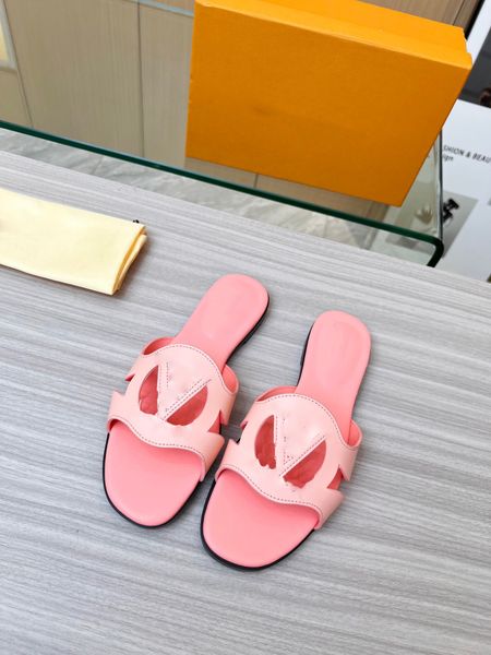 2023 isola flat mule designers women slipper gold metallic lamb leather circle letter logo signature fashionable big size 35-43 1abp0e 1abp2, Black
2023 isola flat mule designers women slipper gold metallic lamb leather circle letter logo signature fashionable big size 35-43 1abp0e 1abp2, Black