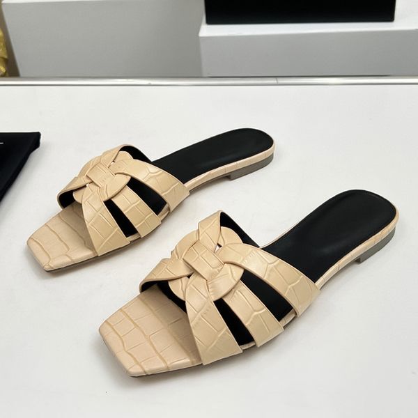 woven hollow leather outdoor beach womens sandals flat sole sandals 2023 summer luxury designer slippers sizes 35-43 +box, Black
woven hollow leather outdoor beach womens sandals flat sole sandals 2023 summer luxury designer slippers sizes 35-43 +box, Black