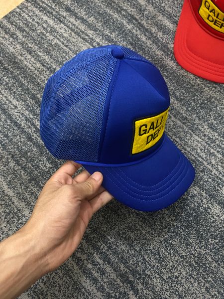 2023 letter baseball cap fashion men's and women's travel curved brim duck tongue cap outdoor leisure sunshade hat ball caps 881x1, Blue;gray
2023 letter baseball cap fashion men's and women's travel curved brim duck tongue cap outdoor leisure sunshade hat ball caps 881x1, Blue;gray