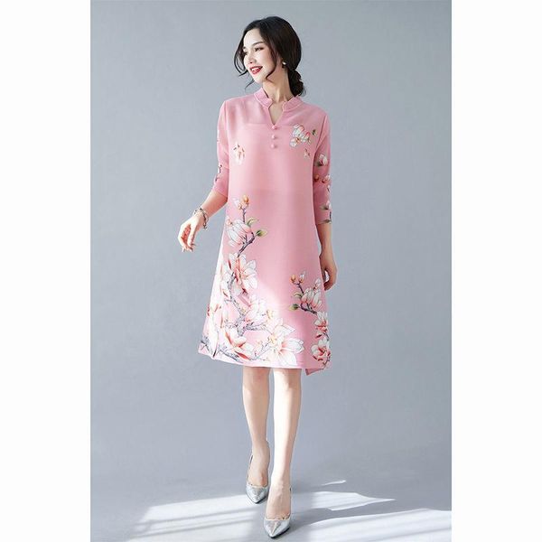 dresses dress 2023 new summer national style pleated midsleeve midlength skirt printing slim stand collar threequarter sleeve dress, Black;gray
dresses dress 2023 new summer national style pleated midsleeve midlength skirt printing slim stand collar threequarter sleeve dress, Black;gray