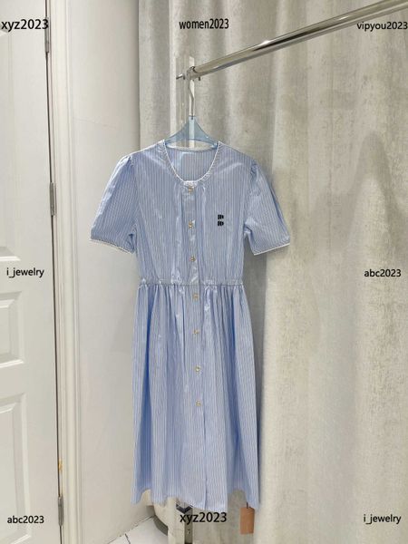 woman designer dress short sleeve waist design dress vertical stripe decoration skirt new arrival #multiple product, Black;gray
woman designer dress short sleeve waist design dress vertical stripe decoration skirt new arrival #multiple product, Black;gray