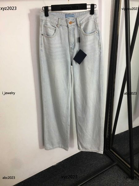 luxury designer women pants colored back pocket decoration denim pants washed and worn out denim trousers #multiple product, Blue
luxury designer women pants colored back pocket decoration denim pants washed and worn out denim trousers #multiple product, Blue