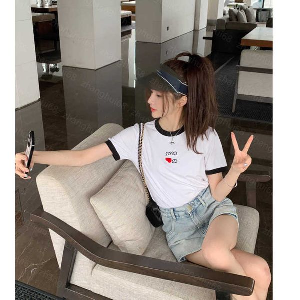 23ss womens designer clothing tee womens t-shirt spring and summer new color contrast logo embroidery love heart short sleeve t-shirt womens, White
23ss womens designer clothing tee womens t-shirt spring and summer new color contrast logo embroidery love heart short sleeve t-shirt womens, White