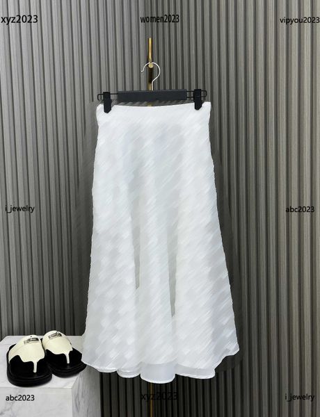 luxury women designer dress fashion lightweight fabric girl skirt letter jacquard pattern decoration dress, Black
luxury women designer dress fashion lightweight fabric girl skirt letter jacquard pattern decoration dress, Black
