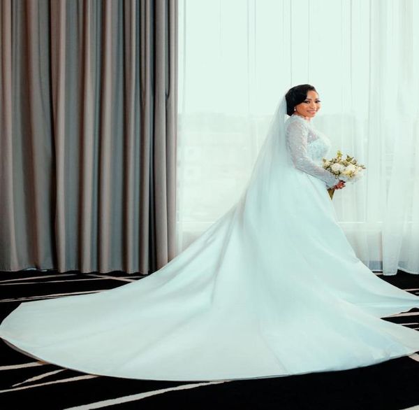 2021 plus size arabic aso ebi lace beaded mermaid wedding gowns deep vneck long sleeves detachable train bridal dresses zj7748167031, White
2021 plus size arabic aso ebi lace beaded mermaid wedding gowns deep vneck long sleeves detachable train bridal dresses zj7748167031, White