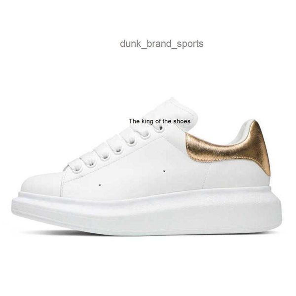 suede alexander''mqueen newog designer sneakers casual white shoes chaussures mens284h luxury men triple women platform shoe black
suede alexander''mqueen newog designer sneakers casual white shoes chaussures mens284h luxury men triple women platform shoe black