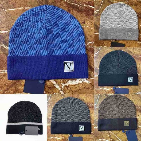 fashion men's and women's letter designer hats plaid knit skull cap winter beanie brimless penny hat, Blue;gray
fashion men's and women's letter designer hats plaid knit skull cap winter beanie brimless penny hat, Blue;gray